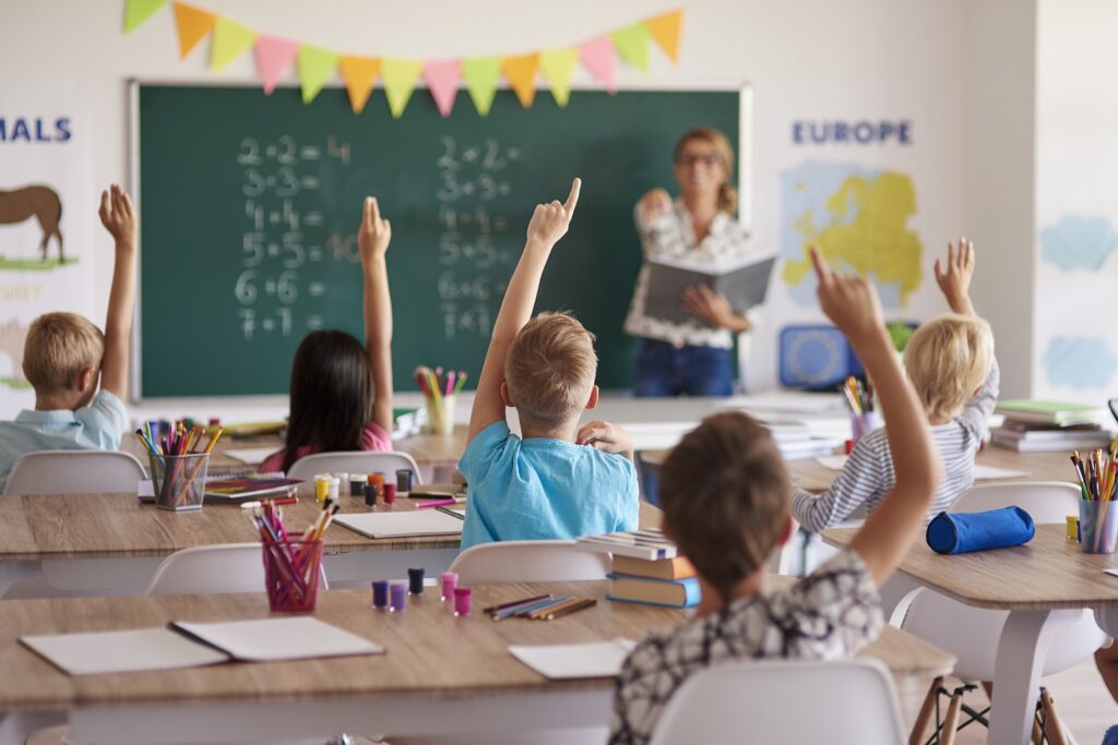 Estudiantes Sabiendo Respuesta Correcta